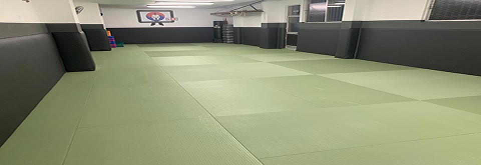 Gimnasio Lee Escuela De Artes Marciales